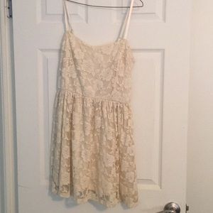 🖤🌹  forever 21 romantic lace mini dress
